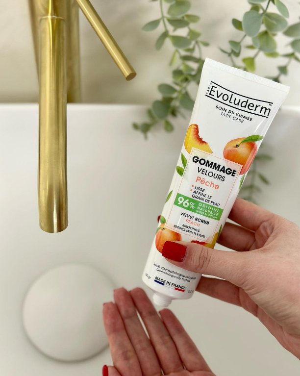 EVO Face Scrub Velvet Peach 150g