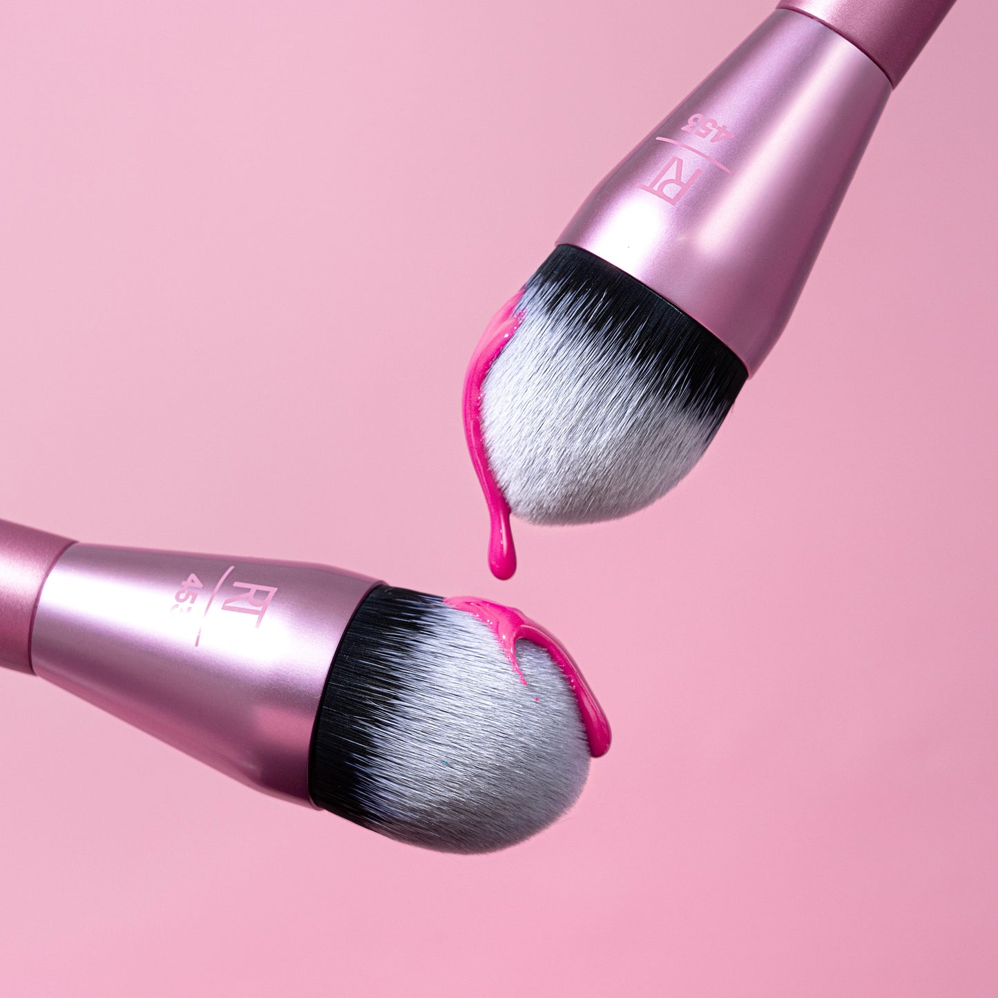 RT Brocha 453 Power Pigment Blush